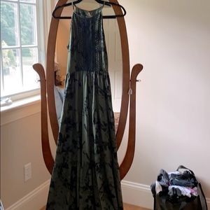 Maxi dress tiered skirt